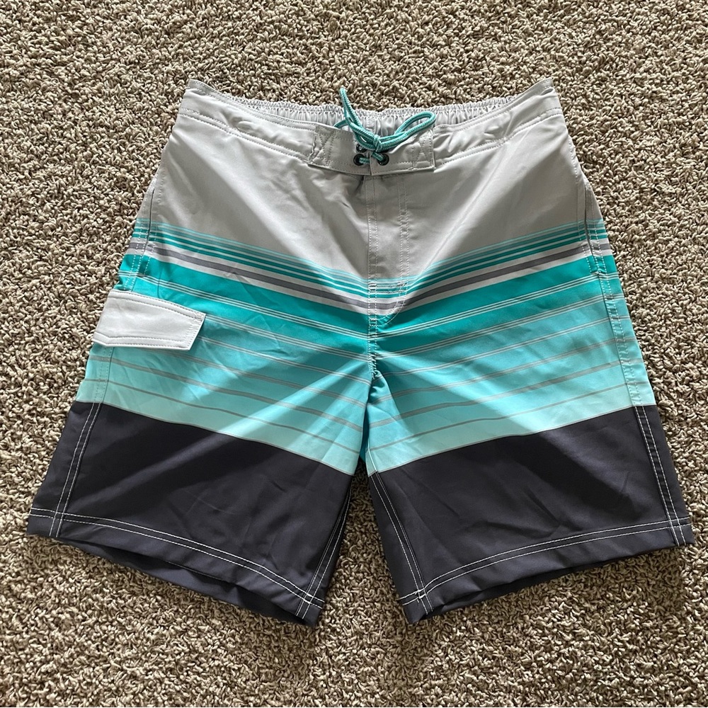 Brand New Mens Swim Shorts | Size: M (32-34)